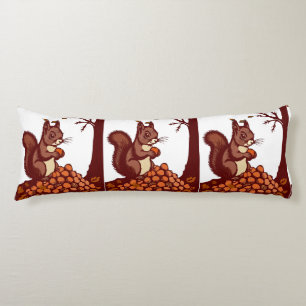 🐿️ Coussin Long Écureuil d'Automne