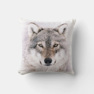Coussin Loup dans le carreau de peinture d'hiver