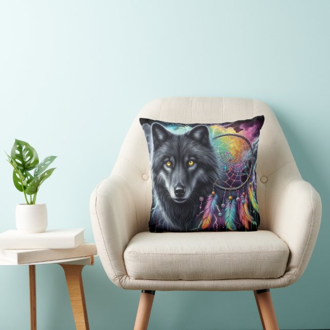 Coussin Loup noir avec un catcheur de rêves (Chaise)