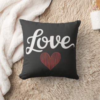Coussin Love Heart Minimal Typography Romantic Design