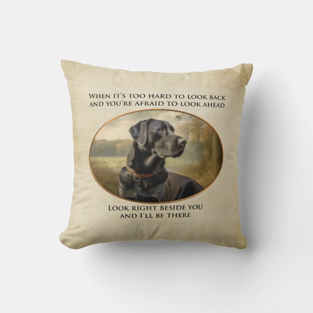 Coussin Loyal Black Lab (Recto)