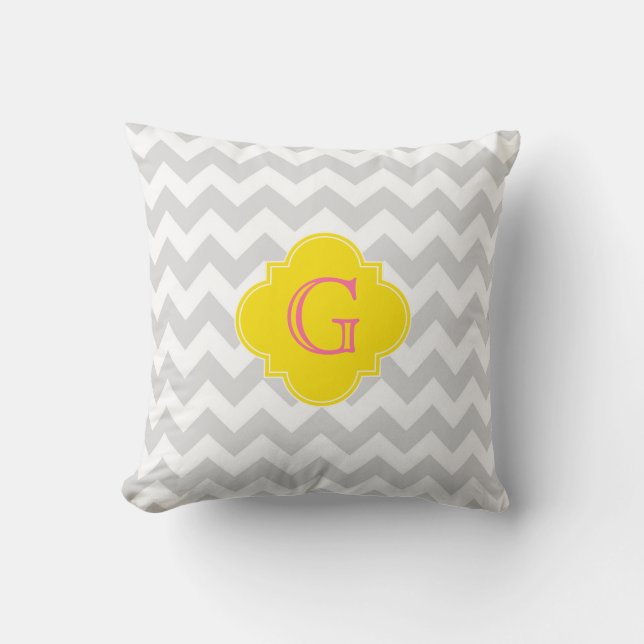 Coussin Lt Grey What Chevron Yellow Quatrefoil Monogramme (Recto)