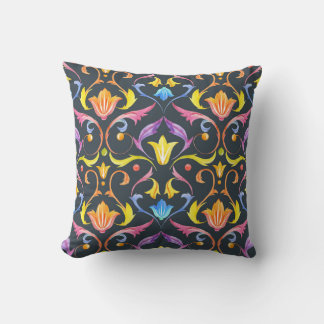 Coussin Luminosité baroque : Charme Vintage coloré.