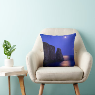 Coussin Lune au crépuscule   Rocher Percé Côte Gaspésienne
