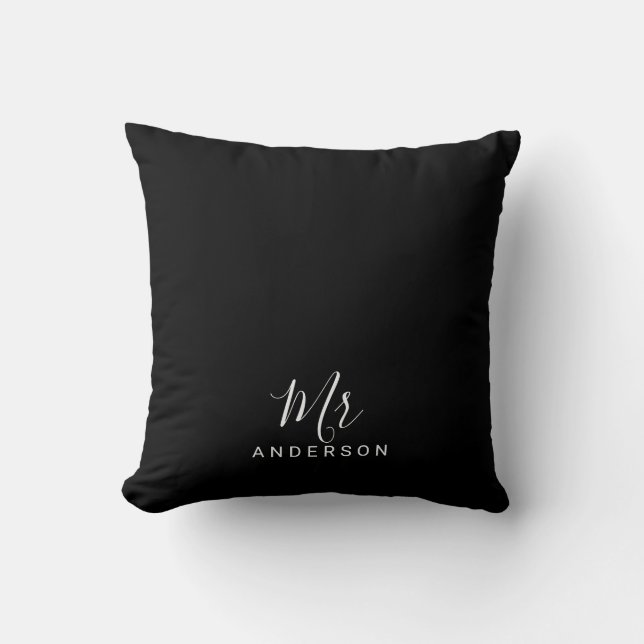 Coussin M. et Mme. | Script moderne noir et blanc (Recto)