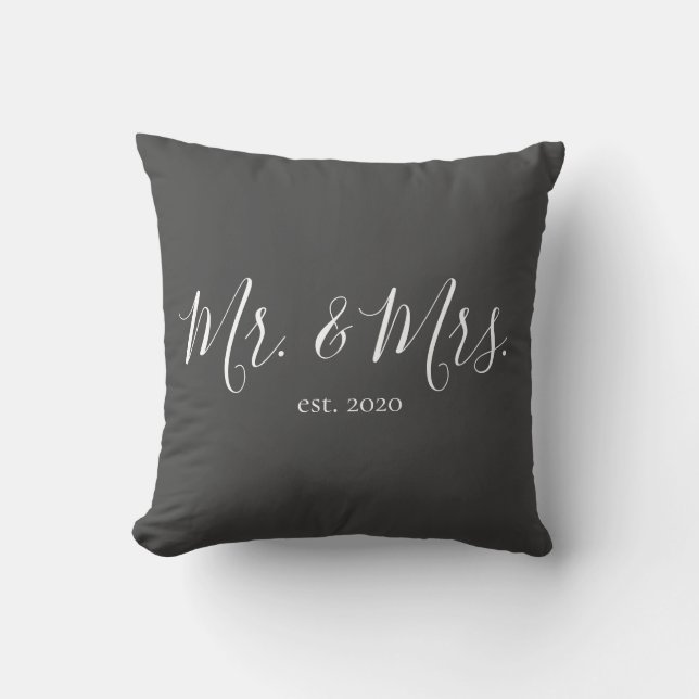 Coussin M. & Mme Throw Pillow pour l'anniversaire des jeun (Recto)