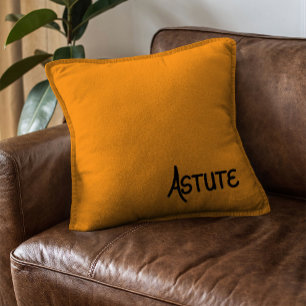Coussin Main noire lettrage mot complémentaire Astucieux