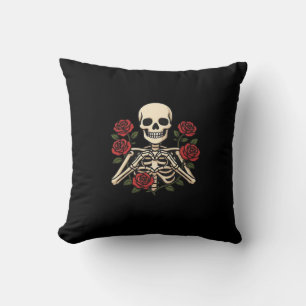 Coussin Mains Coeur Squelette Avec Roses Rouges - Romantiq