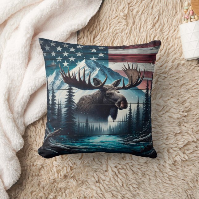 Coussin Majestic Moose Surplombant le paysage américain (Couverture)