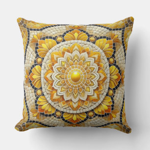 Coussin Mandala d'or : L'art magnifique de la mosaïque