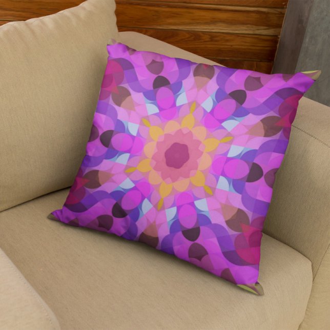 Coussin Mandala Flower rose orange et violet (Créateur téléchargé)
