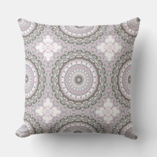 Coussin Mandala gris doux et rose pâle