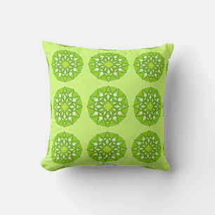 Coussin Mandala motif dans les tons vert citron