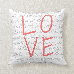 coussin manuscrit d'AMOUR, avec le vers de