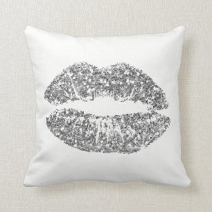 Coussin Maquillage argenté gris blanc de lèvres de baise