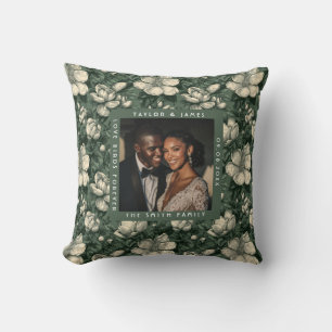 Coussin Mariage esthétique aux gardenias verts classiques