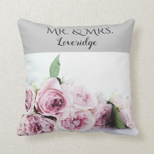 Coussin Mariage personnalisé M. et Mme Rose Florale Grise