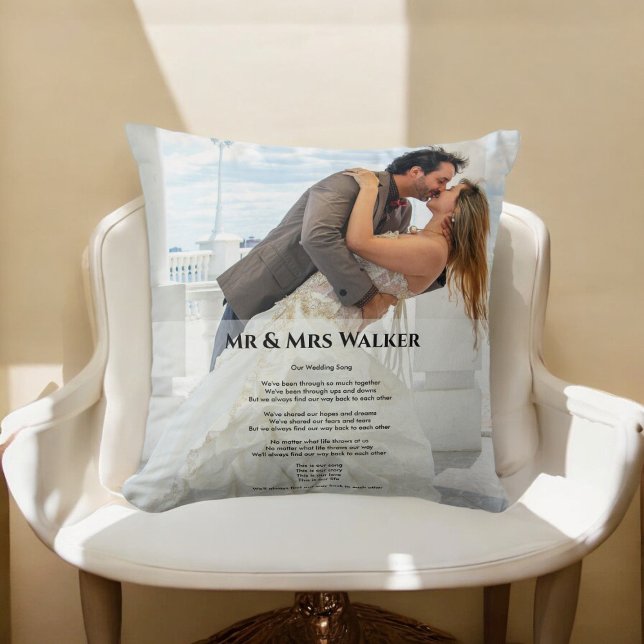 Coussin Mariage photo Chansons paroles Thaillow Pillow (wedding song lyrics throw pillow , fully editable , ideal anniversary gifts )