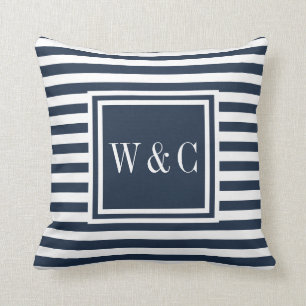 Coussin Marine personnalisée et monogramme blanc