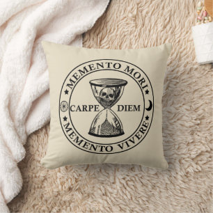 Coussin Memento Mori