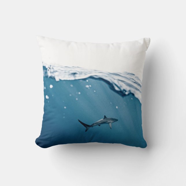 Coussin Merveilleux requin (Recto)