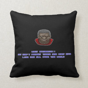 Coussin Mike KO'ed