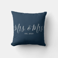 Mme et Mme Throw Pillow pour l'anniversaire des je
