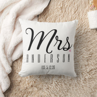 Coussin Mme Moderne Écriture Personnalisée Date de Mariage
