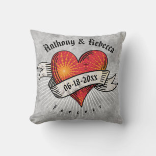 Coussin Moderne Red Heart Ajouter des noms, des dates et d