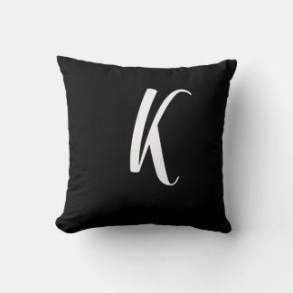 COUSSIN MONOGRAMME
