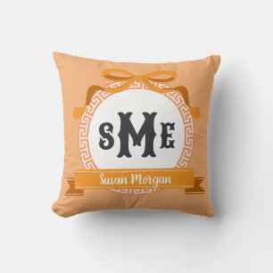 Coussin Monogramme à nœud à clé grecque inversée orange vi