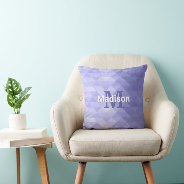 Coussin Monogramme carré de géométrie triangulaire violet (Chaise)
