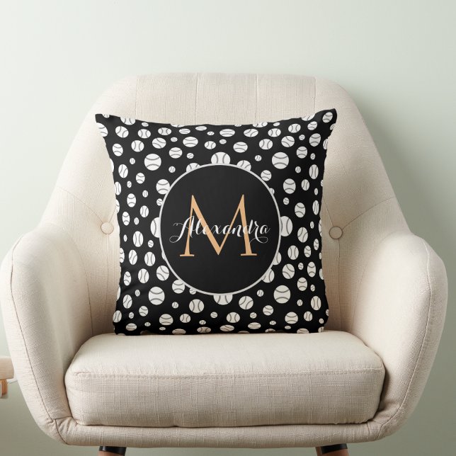 Coussin Monogramme de baseball noir et blanc Nom personnal (Créateur téléchargé)