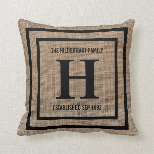 Coussin Monogramme de famille de toile de jute de Faux