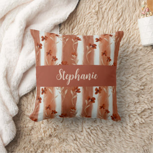 Coussin Monogramme de nom de fleur sauvage en terre cuite
