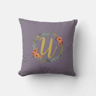Coussin Monogramme d'or de la couronne de fleurs U initial