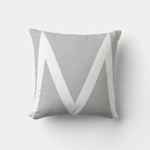 Coussin Monogramme élégant sur gris argenté clair