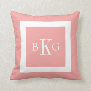 Coussin Monogramme fait sur commande blanc de corail léger