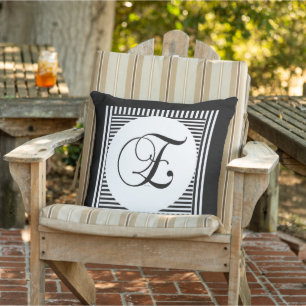 Coussin Monogramme initial E noir blanc