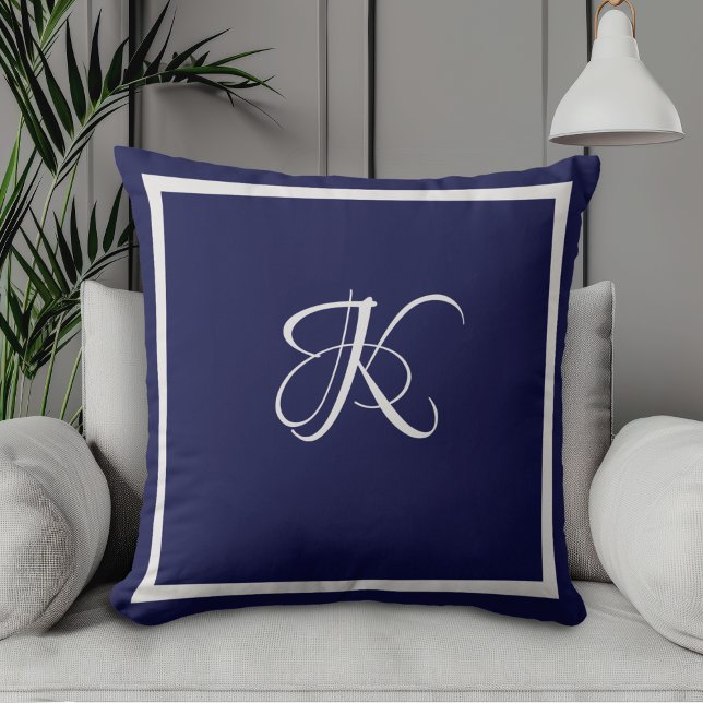 Coussin Monogramme initial élégant bleu gris (Créateur téléchargé)