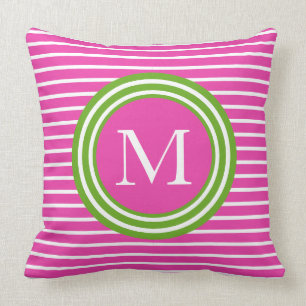 Coussin Monogramme rose et vert de très bon goût de rayu