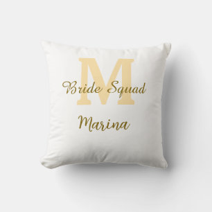 Coussin Monogramme simple de l'équipe de la mariée en or d