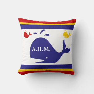 Coussin MONOGRAMME sur baleines bleues, jaunes et rouges s