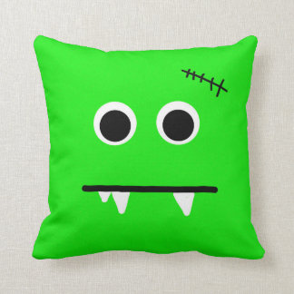 coussin monstre, monstre enfant coussin chambre à