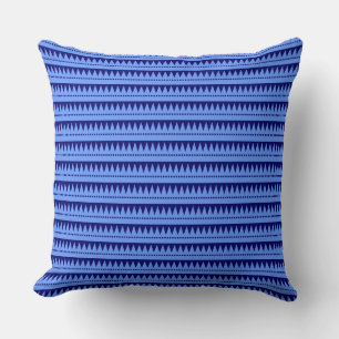 Coussin Montagnes Aztèques - Bleu Bébé sur la Marine profo
