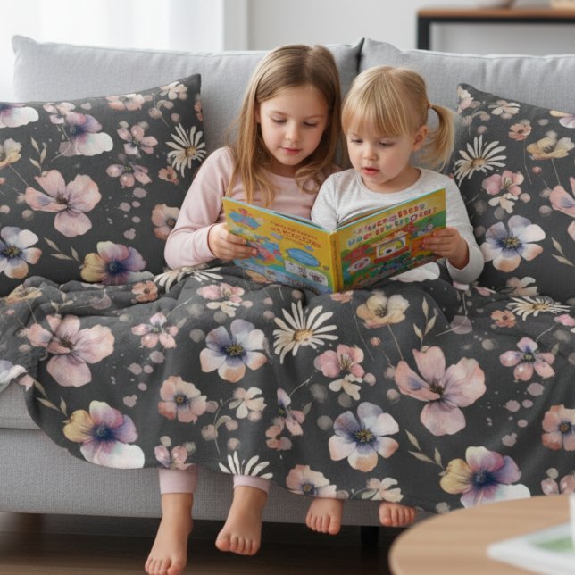 Coussin Moody Boho Watercolor Blush Wildflowers Pattern  (Créateur téléchargé)