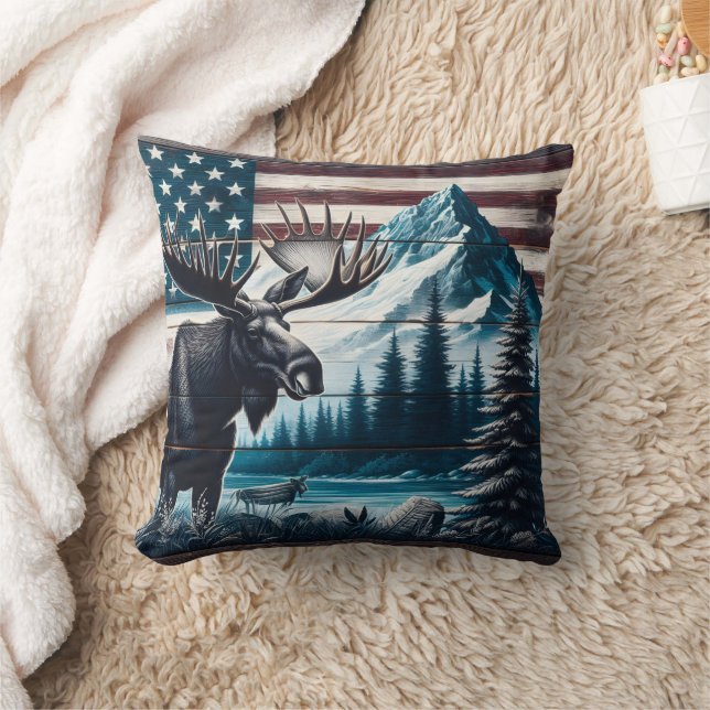 Coussin Moose Against Mountain et Arrière - plan du drapea (Couverture)