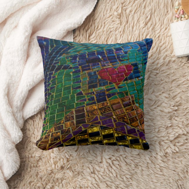 Coussin Mosaïque colorée du Coeur Rouge (Couverture)
