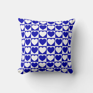 Coussin Motif à carreaux bleu royal et blanc avec des cœur