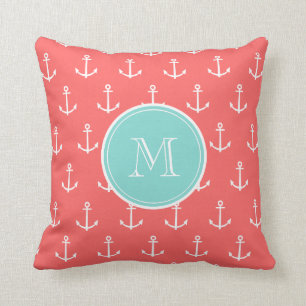 Coussin Motif blanc de corail d'Ancres, monogramme vert en